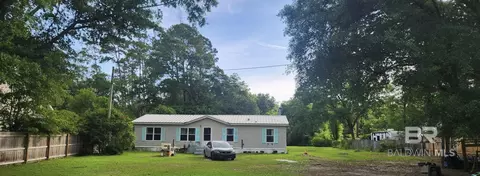 22137 Wolf Creek Dr, Foley, AL 36535