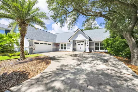 5466 N Shore Rd, Pensacola, FL 32507