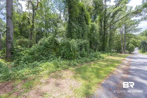 181 Lakeview Loop, Daphne, AL 36526 photo 2