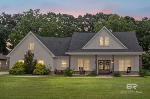 5777 E Orchard Ln, Grand Bay, AL 36541