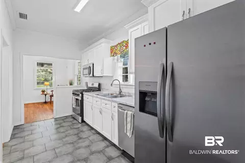 260 Williams St, Mobile, AL 36606 photo 8