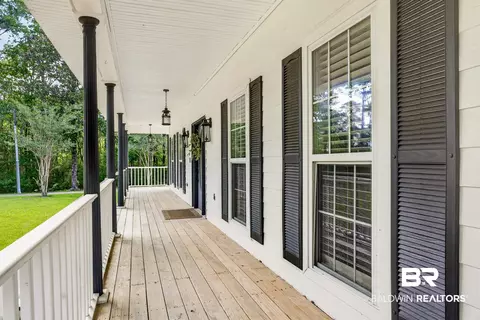 3875 Patricia Dr, Mobile, AL 36619 photo 3