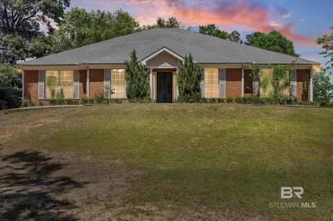 8992 Celeste Oaks Ct, Saraland, AL 36571