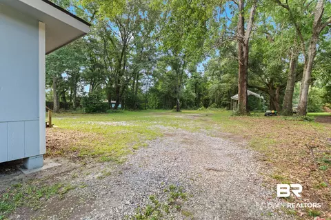 Exterior - 1411 Terrell Rd, Mobile, AL 36605 photo 9 of 13