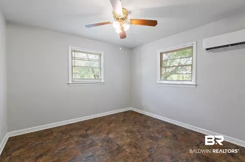 Bedroom - 1411 Terrell Rd, Mobile, AL 36605 photo 7 of 9