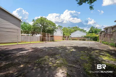 Exterior - 4017 Cottage Hill Rd #58, Mobile, AL 36609 photo 6 of 6