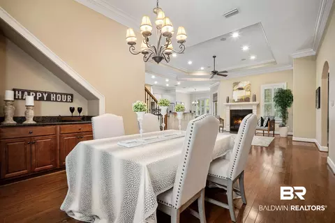Dining - 2807 Grant St, Mobile, AL 36609 photo 3 of 3