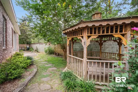 Exterior - 2807 Grant St, Mobile, AL 36609 photo 2 of 5