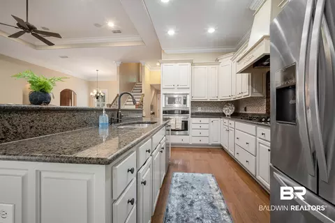 Kitchen - 2807 Grant St, Mobile, AL 36609 photo 4 of 4