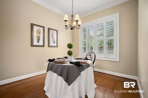 Dining - 2807 Grant St, Mobile, AL 36609 photo 1 of 3