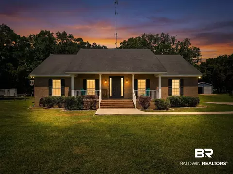 6141 Ranch Rd, Grand Bay, AL 36541