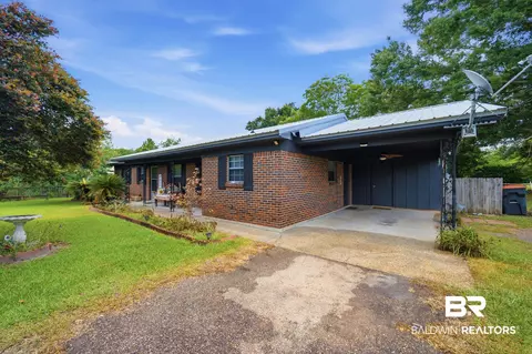 202 Driskell Ave, Bay Minette, AL 36507