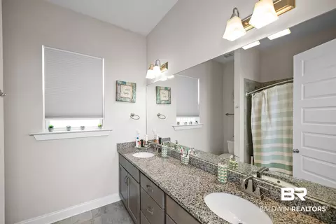 Bath - 4844 E Cypress Loop, Orange Beach, AL 36561 photo 5 of 7