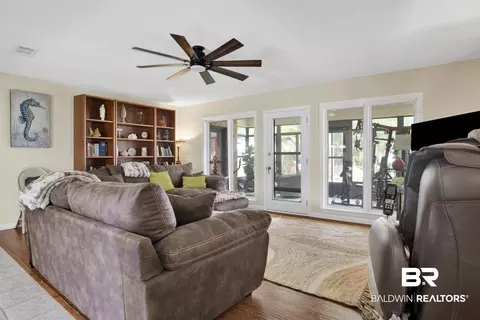 Living - 9248 Hammock Rd, Elberta, AL 36530 photo 1 of 3