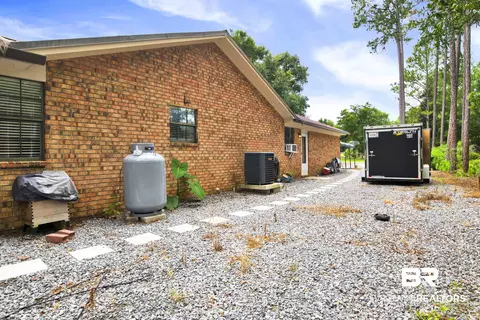 Exterior - 9248 Hammock Rd, Elberta, AL 36530 photo 24 of 26