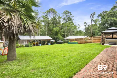 Exterior - 9248 Hammock Rd, Elberta, AL 36530 photo 14 of 26
