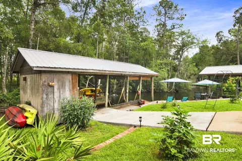 Exterior - 9248 Hammock Rd, Elberta, AL 36530 photo 17 of 26