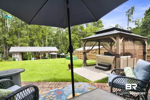 Exterior - 9248 Hammock Rd, Elberta, AL 36530 photo 7 of 26