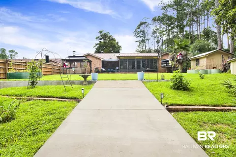 Exterior - 9248 Hammock Rd, Elberta, AL 36530 photo 15 of 26