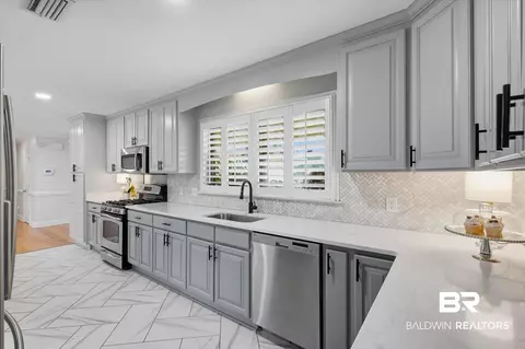3801 Point Rd, Mobile, AL 36619 photo 12