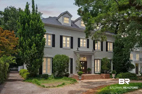 Exterior - 3712 Tuthill Pl, Mobile, AL 36608 photo 2 of 6