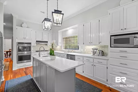 Kitchen - 3712 Tuthill Pl, Mobile, AL 36608 photo 2 of 3