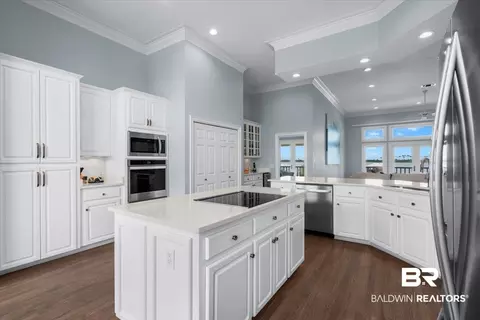 Kitchen - 32754 River Rd, Orange Beach, AL 36561 photo 7 of 9