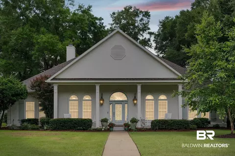 136 Old Mill Rd, Fairhope, AL 36532