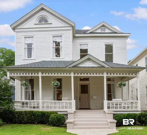 1056 Palmetto St, Mobile, AL 36604