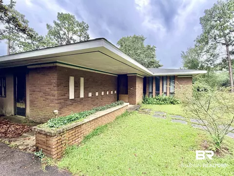 605 E Cumberland Rd, Mobile, AL 36608 photo 4