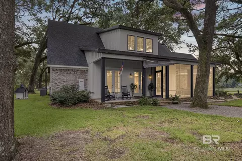 12190 Mandrell Ln, Fairhope, AL 36532