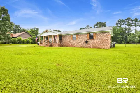 11525 Brenda Rd, Fairhope, AL 36532