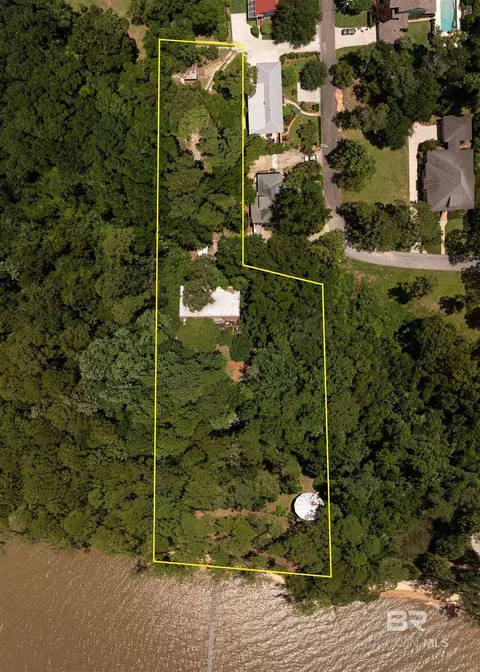 107 North Ave, Fairhope, AL 36532