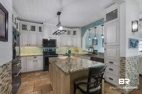 501 Cotton Creek Dr #704, Gulf Shores, AL 36542
