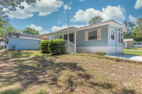 398 Maria Dr, Lillian, AL 36549