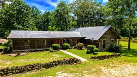 6648 Saint Stephens Ave, Millry, AL 36558