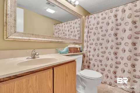 Bath - 3256 Loop Rd #2, Orange Beach, AL 36561 photo 4 of 4