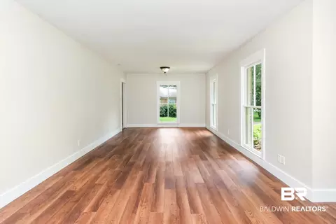 Living - 4408 Winding Way, Mobile, AL 36693 photo 5 of 10
