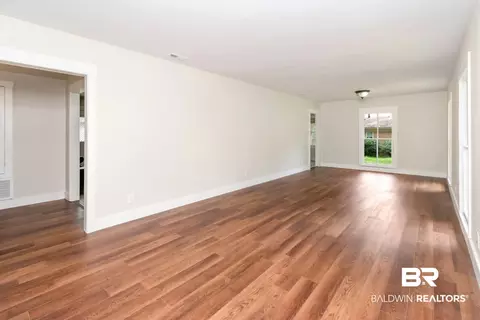 Living - 4408 Winding Way, Mobile, AL 36693 photo 1 of 10