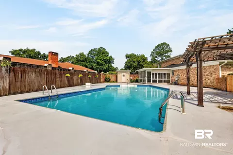 Exterior - 1251 Spring Valley Dr, Mobile, AL 36693 photo 6 of 14