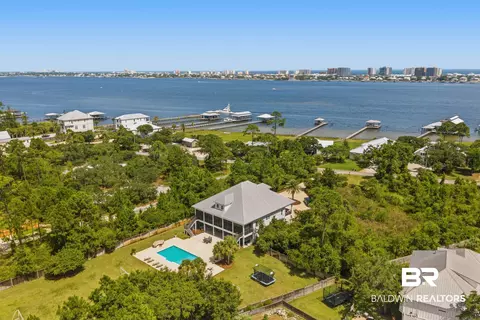 28563 Jackson Ave, Orange Beach, AL 36561