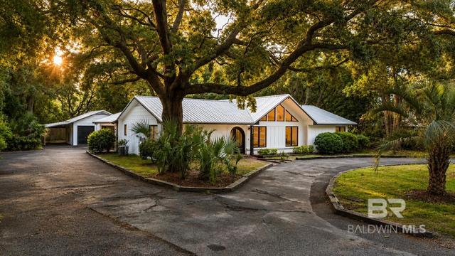 612 Forestwood Dr, Gulf Shores, AL 36542