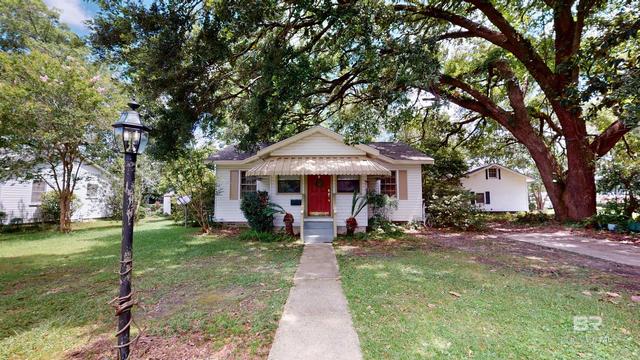 3012 Baronne St, Mobile, AL 36606
