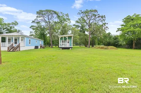 9437 Gulf Beach Hwy, Pensacola, FL 32507