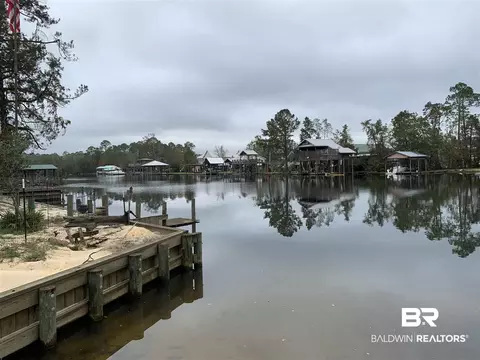 15861 Juniper Ln, Summerdale, AL 36580