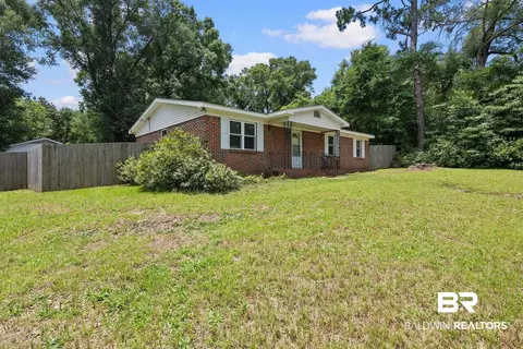 Exterior - 6879 Emory Dr, Mobile, AL 36619 photo 1 of 5