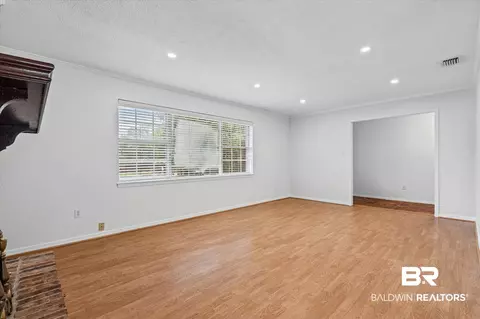 8301 Fordham Rd, Mobile, AL 36619 photo 4