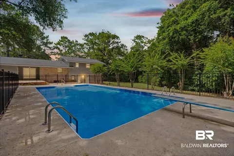 8301 Fordham Rd, Mobile, AL 36619 photo 2