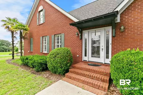 207 Perdido Ave, Fairhope, AL 36532