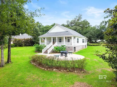 11850 Village Green Dr, Magnolia Springs, AL 36555